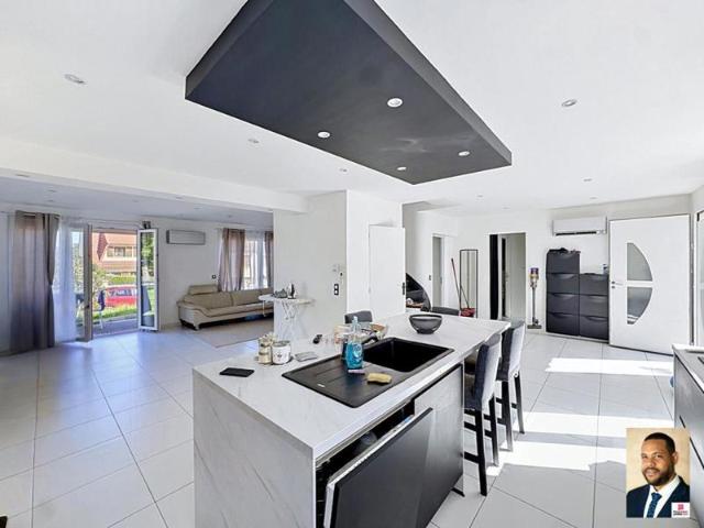 Maison Yerres 6 pièce s 120 m2 totalement rénovée