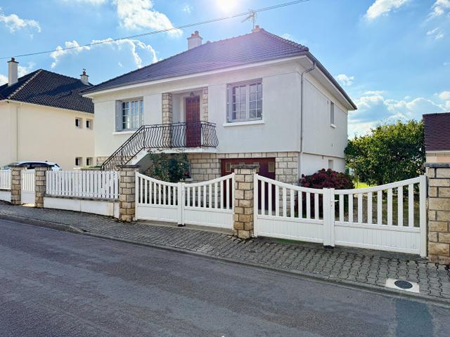 Maison Yzeure 4 pièce s 89 m2