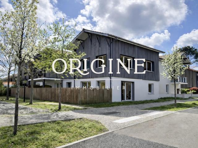 Maisonde 2021 de type 4, 2 sde, terrasse, 1 parkings