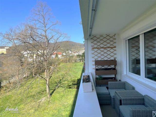 Frisch renoviert Maisonettewohnung mit viel Platz und wunderschönem Ausblick