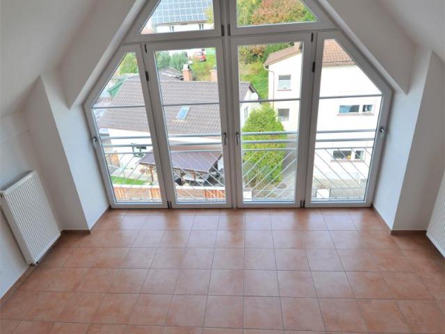 Maisonette mit Stil – Wintergarten Feeling im DG