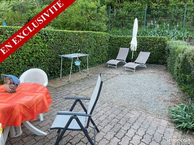 Maisonette dans un résidence sécurisée avec piscine, court de tennis et boulodrome