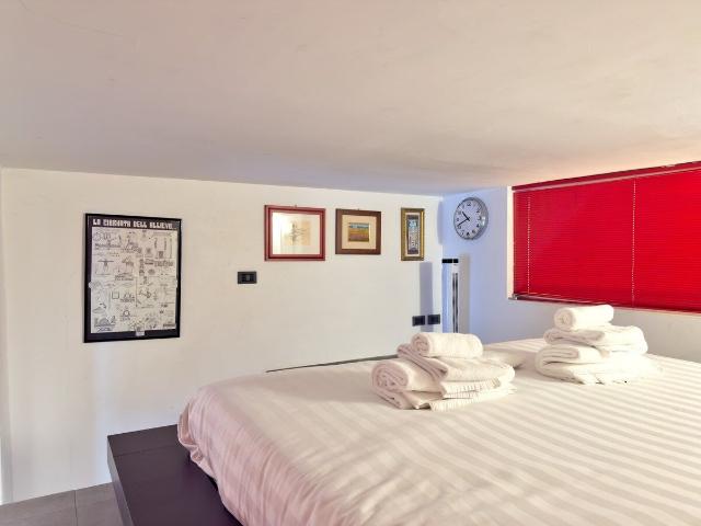 Maisonette Lodovica, Milan Amsterdam Apartments for Rent