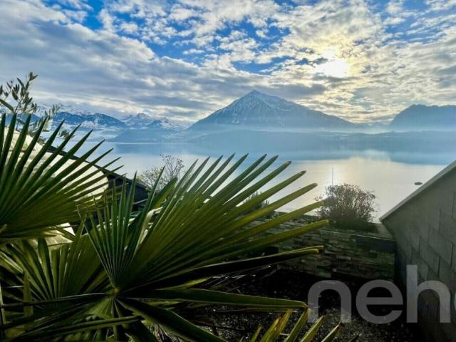 Maisonette Traum mit Seeblick ? Exklusives Wohnen in Gunten