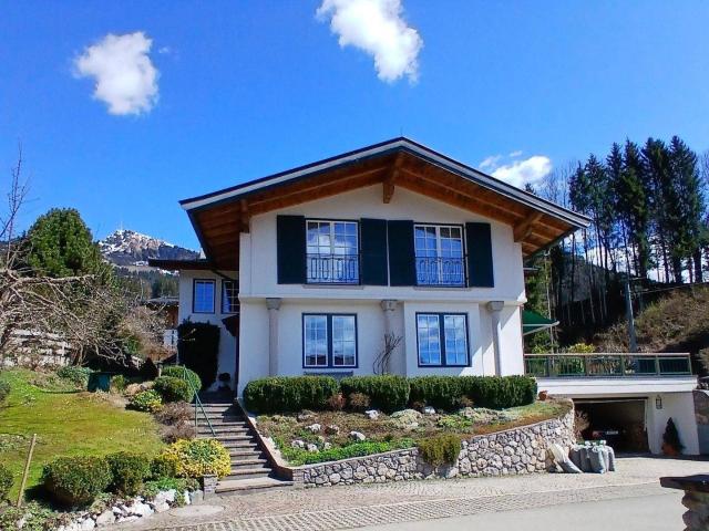 Maisonette Wohnung am Fuße des Kitzbüheler Horns – Eleganz und Ruhe pur