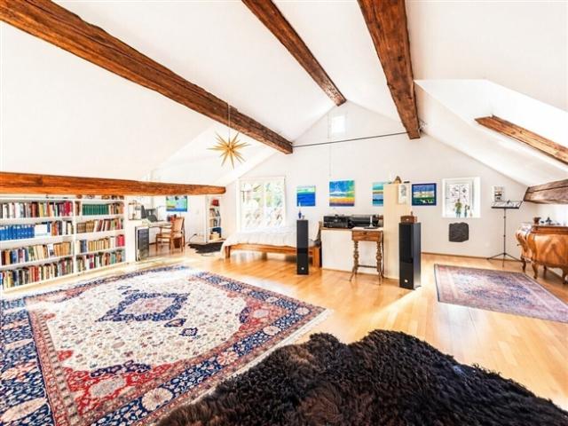 Maisonette Wohnung mit Balkon in Churer Altstadt