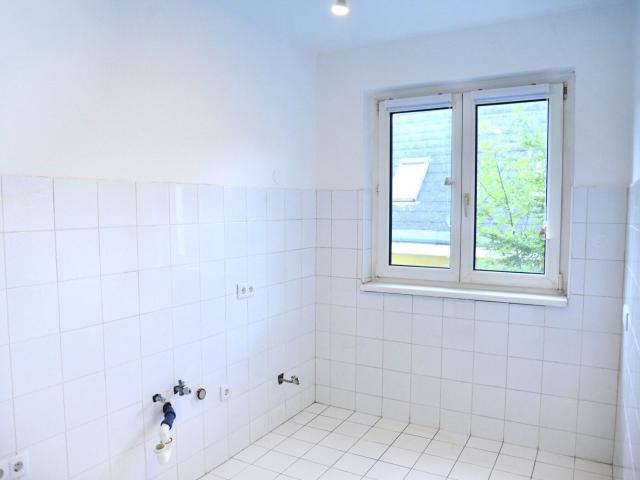 Maisonette Wohnung! Renovierungsbedürftig!