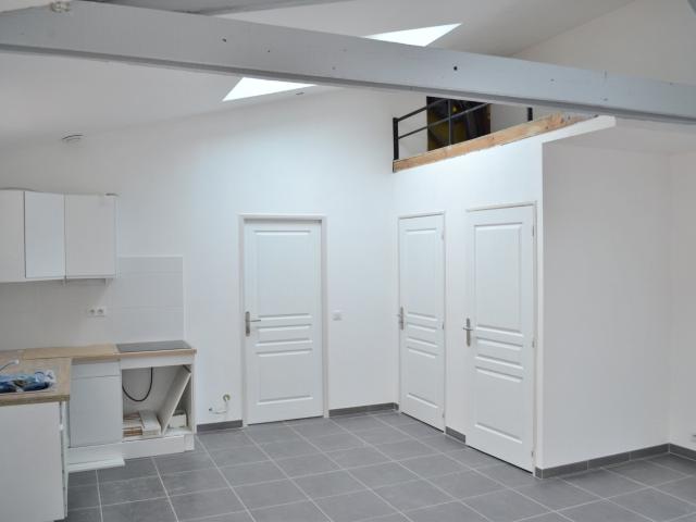 MAISONNETTE T2 AVEC COUR PERIGUEUX