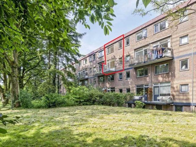Maisonnette appartement met open portiek te huur in Ede