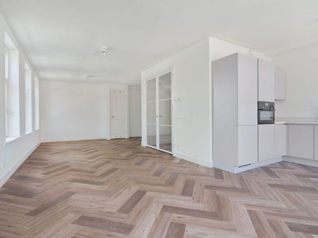 Maisonnette dubbel bovenhuis te huur in Amsterdam