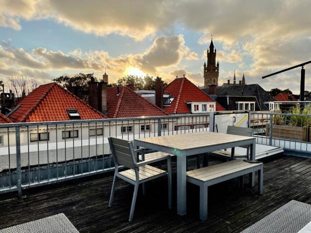 Maisonnette dubbel bovenhuis te huur in Den Haag