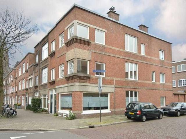 Maisonnette dubbel bovenhuis te huur in Den Haag