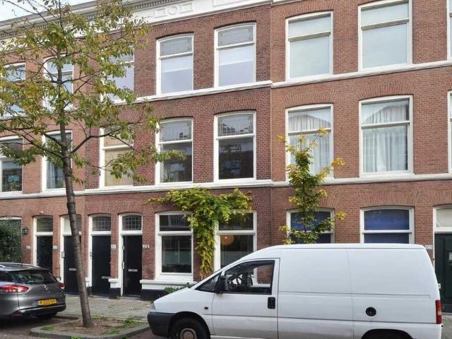 Maisonnette dubbel bovenhuis te huur in Den Haag