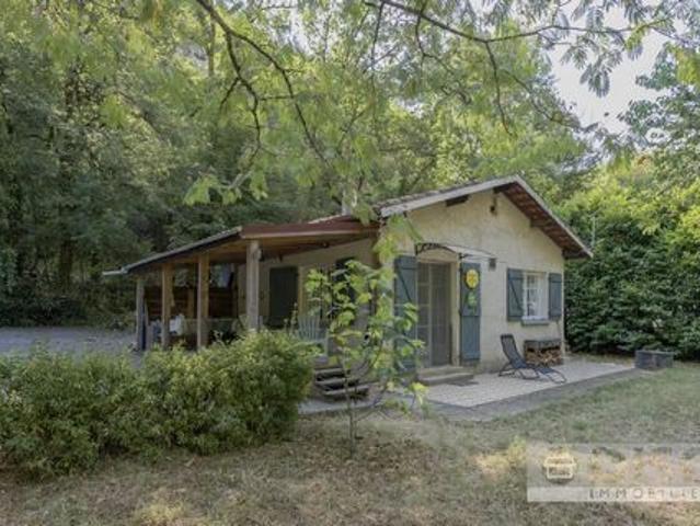 Maisonnette en bord de rivière avec plage privative à 5 minutes de Saint Antonin Noble Val