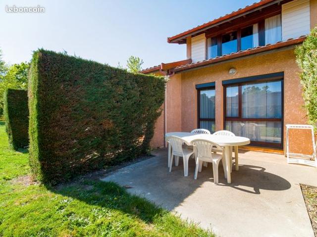 Maisonnette mitoyenne T2 duplex à EUGENIE LES BAINS