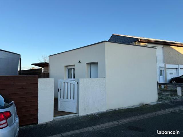 Maisonnette studio, exclusivité