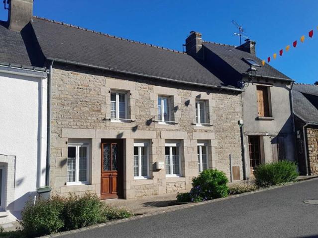 Maisons à vendre 6 pièces LA TRINITE PORHOET 56490