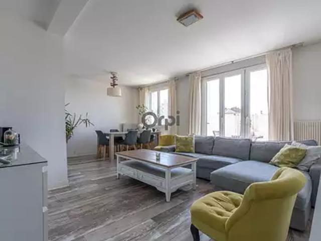 Maisons Alfort 94700 Achat / Vente appartement 3 pièces t3 au dernier étage piscine