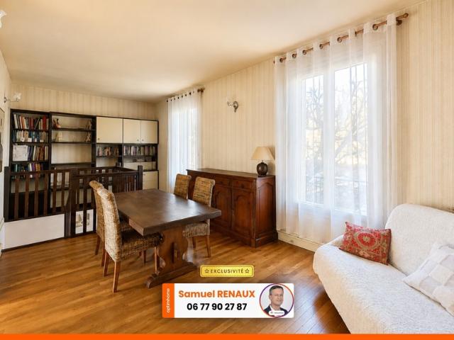 MAISONS ALFORT Avenue de la République Duplex de 5 pièces avec 2 caves