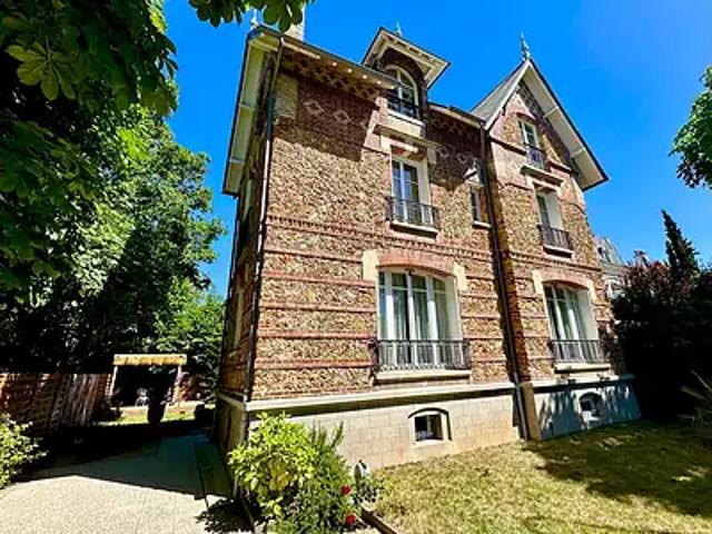 Maisons Laffitte 78600 Achat / Vente maison 8 pièces t8 au dernier étage cave