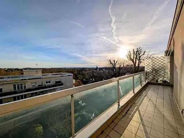 Maisons Laffitte 78600 Achat / Vente appartement 1 pièce t1 au dernier étage cave