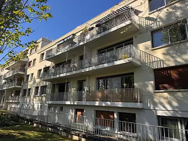 Maisons Laffitte 78600 Achat / Vente appartement 4 pièces t4 au dernier étage cave