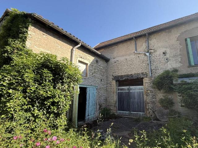 Maisons 230m² à rénover