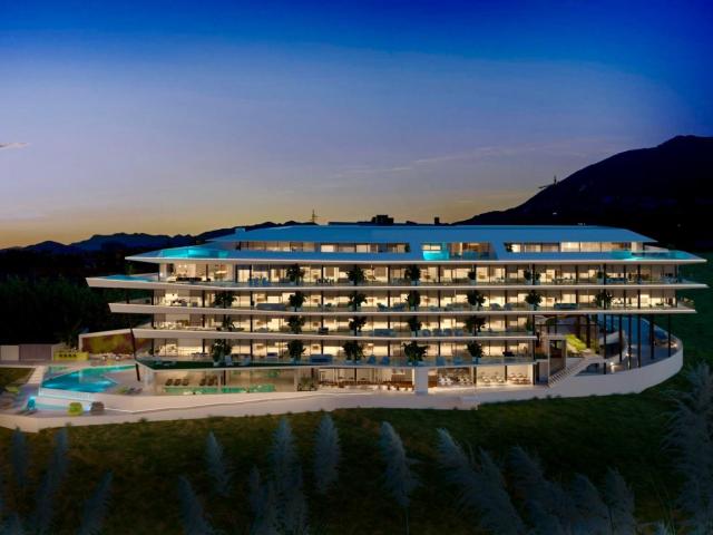 MAJESTUOSO APARTAMENTO CON 64M2 DE TERRAZA CON ESPECTACULARES VISTAS PANORÁMICAS AL MAR !