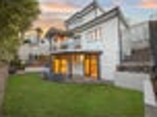 Supersize Space Age Fee Simple Home