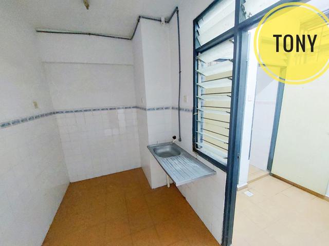 Majestic Heights 700sft Freehold AyerHitam