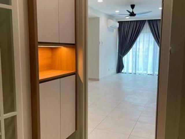 Majestic Maxim Nice Unit Partial Furnished