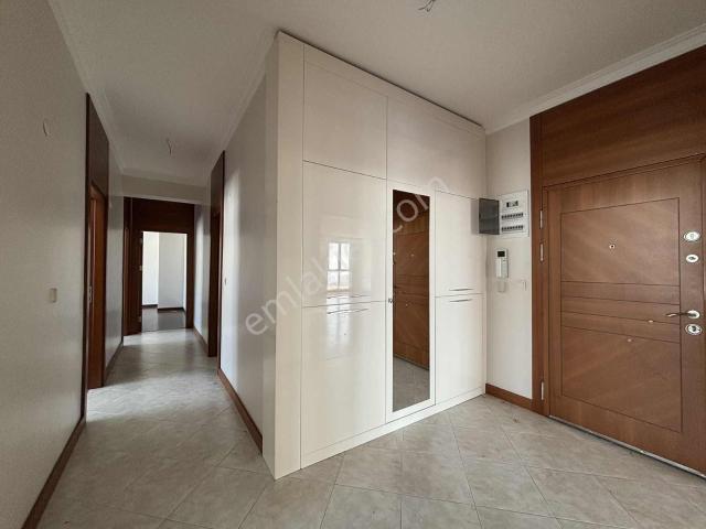 Mak Gayrimenkul'den Panorama Towers'ta Full Manzaralı 205 M2 4+1