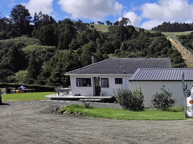 Makarau, 3 bedrooms