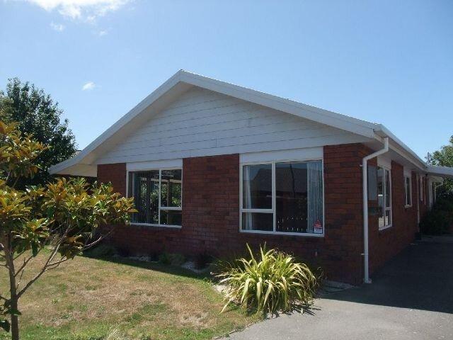 Make this charming Templeton house your new home