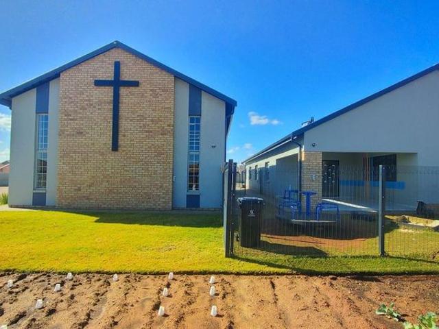 Make this your home and move in today!