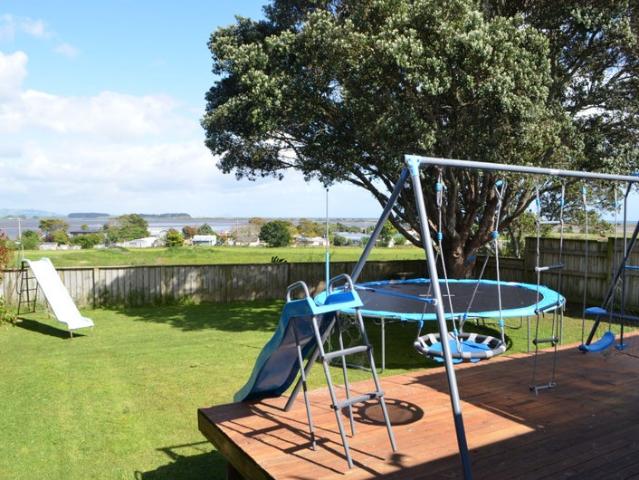 maketu, 3 bedrooms