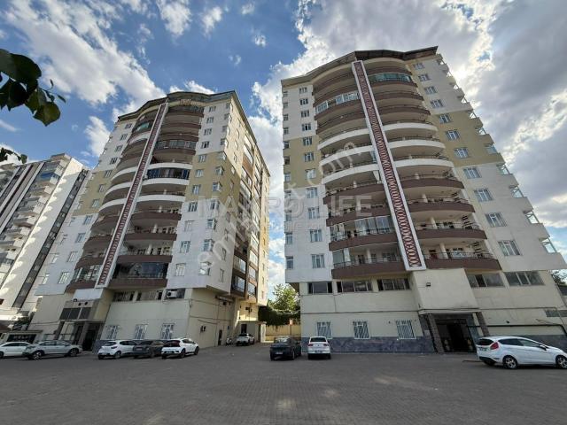 Makrolıfe Gayrımenkulden Satılık 3+1 Daire