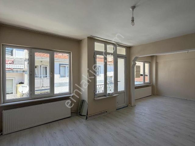 Maksemde Kaçırılmayacak 2+1 Kiralık Daire!