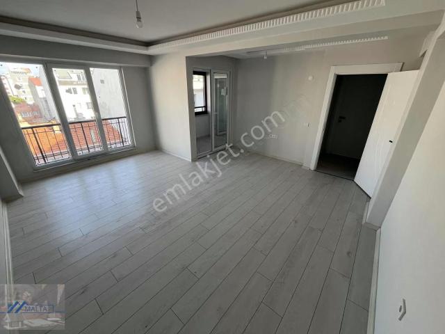 Maltadan 600 Evlerde Oturuma Hazır 3+1 Satılık Daire