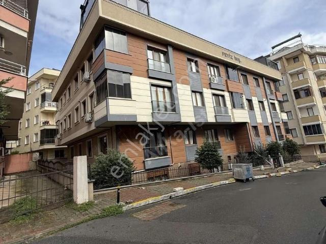 Maltepe Aydınevler'de Satılık 2+1 Ara Kat Daire