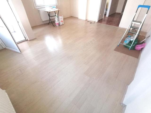 Maltepe Altayçeşme Mahallesinde Ara Kat 3+1 Kiralık Daire