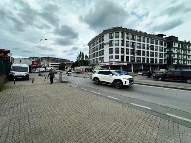 Maltepe Bağdat Cad.üstü Tabela Değeri Yüksek 115m2 Kiralık İşyeri