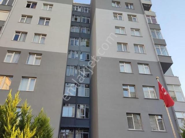Maltepe / Girne Mahallesinde Site İçinde 110m2 3+1