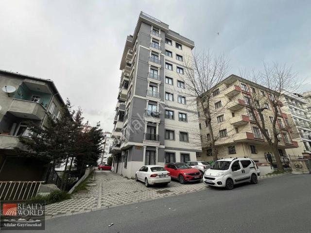 Maltepe Zümrütevler Mah Nil Cad Deniz Manzaralı Satılık 2+1
