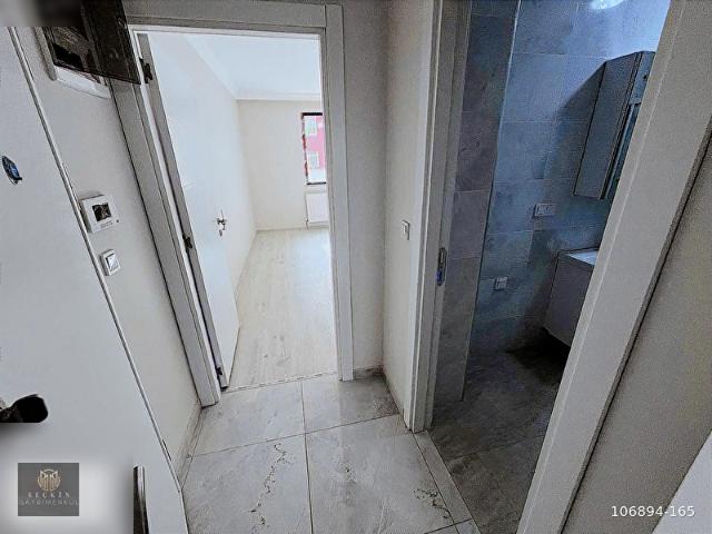 MALTEPE ZÜMRÜTEVLERDE 1+1 GİRİŞ KAT SIFIR DAİRE 70 M2 OTOPARKLI