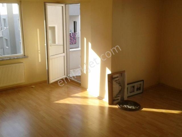 Maltepe Zümrütevlerde Palmiye Sitesi Site İçerisinde 3+1 120 M2