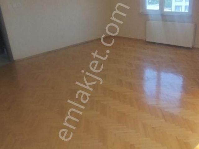 Maltepe'de 3+1 Geniş Kullanışlı Daire