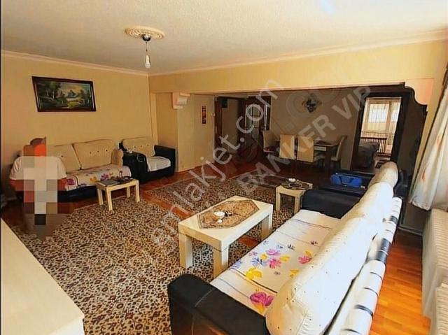Maltepe'de İçi Yapılı 3+1 Satılık Daire