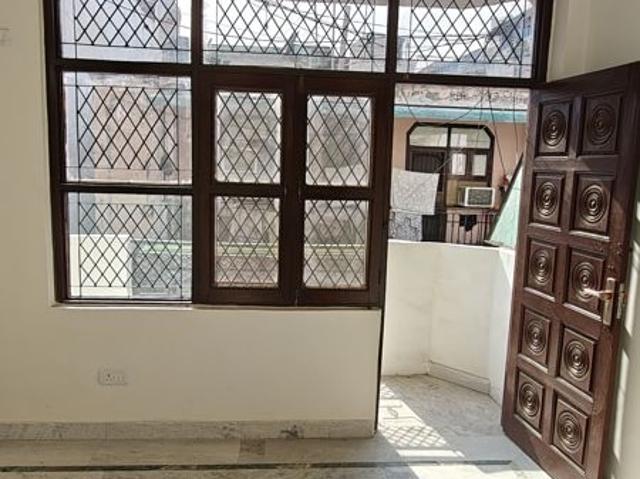 Malviya Nagar, South Delhi 2 Bedroom 1000 Sq. Ft. Builder Floor in Malviya Nagar Delhi Listing ID: #10244