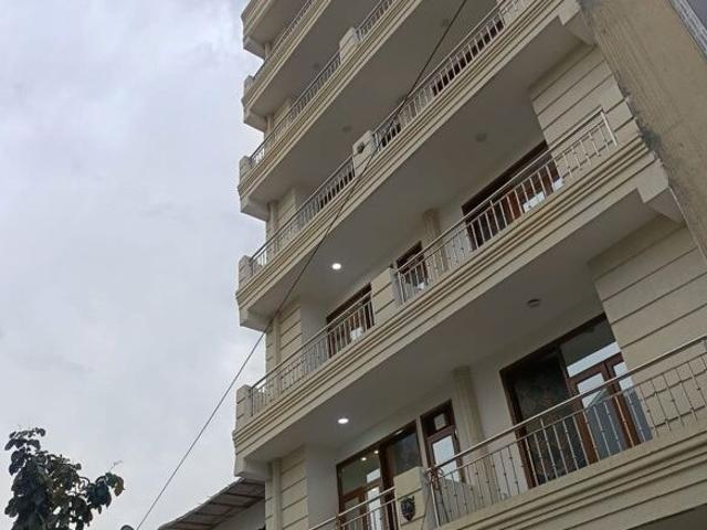 Malviya Nagar, South Delhi 3 Bedroom 1300 Sq. Ft. Builder Floor in Malviya Nagar Delhi Listing ID: #10277